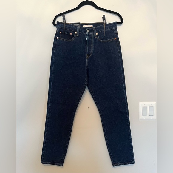 NWT Levi’s Premium Wedgie Icon Fit Jeans (size 29) - Picture 7 of 10